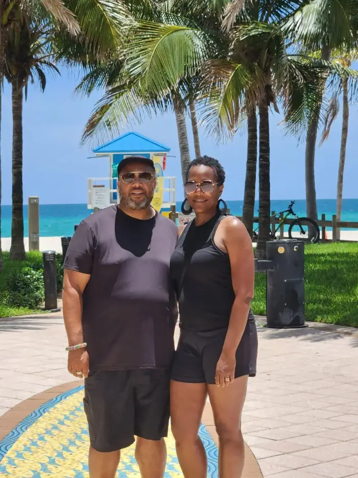 E-bike rider on the Hollywood Beach Broadwalk